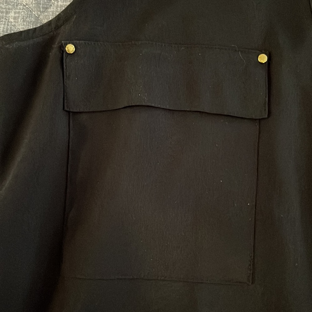 Calvin Klein sleeveless dressy shirt - Picture 5 of 7